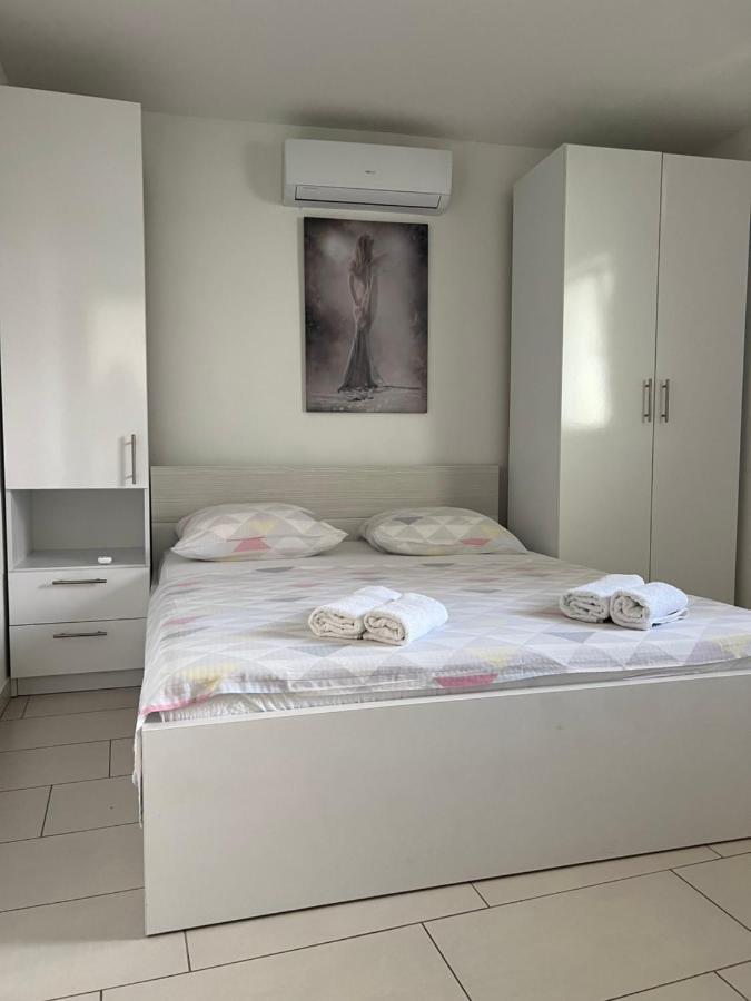 Heaven'S View Apartments Baska Voda Bagian luar foto
